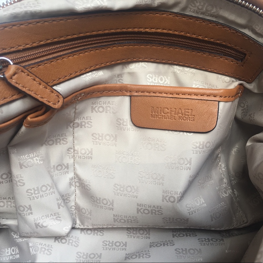 MICHAEL KORS Beautiful Buttery Leather - Picture 2 of 8